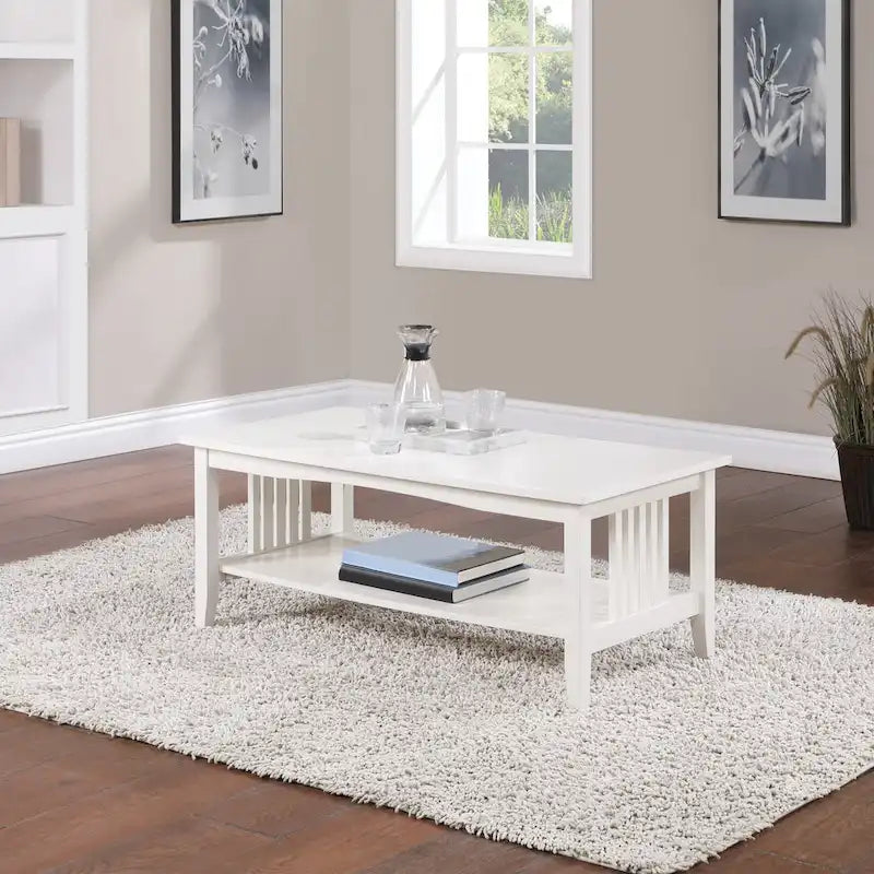Table basse au fini chêne ton moyen