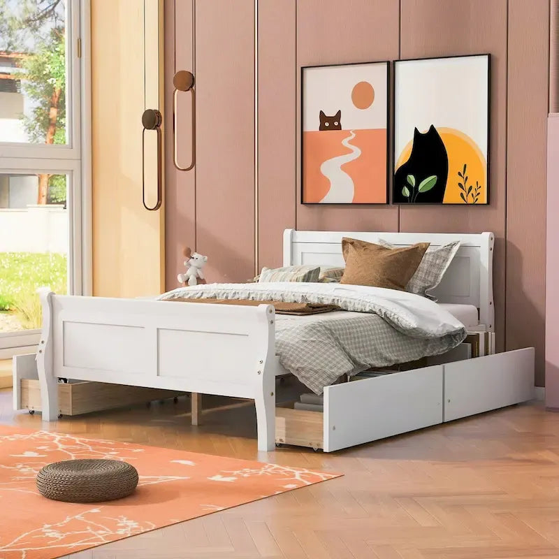Lit plateforme en bois avec 4 tiroirs et design épuré