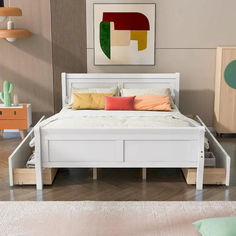 Lit plateforme en bois avec 4 tiroirs et design épuré